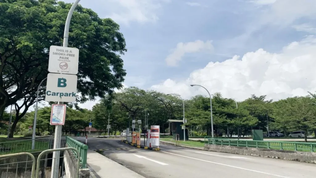 Bedok Reservoir Carpark B Parking